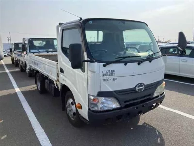 Hino DUTRO  с аукциона в Японии