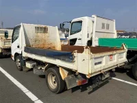 Hino DUTRO лот № 10072 оценка 3.5  с аукциона в Японии 1