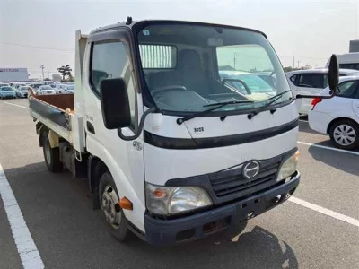 Hino DUTRO  с аукциона в Японии