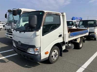 Hino DUTRO  с аукциона в Японии