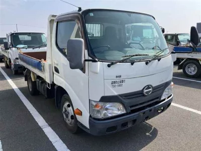 Hino DUTRO  с аукциона в Японии