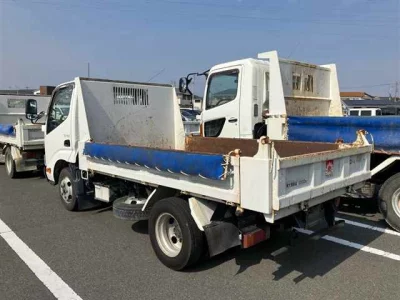 Hino DUTRO  с аукциона в Японии