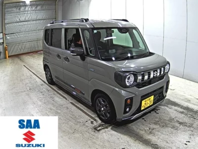 Suzuki SPACIA GEAR  с аукциона в Японии