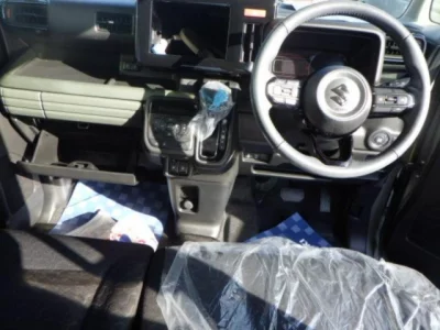 Suzuki SPACIA GEAR  с аукциона в Японии