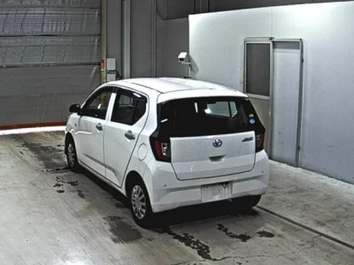Daihatsu MIRA E S
