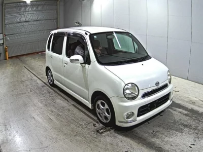 Daihatsu MOVE LATTE  с аукциона в Японии