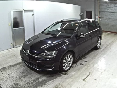 Volkswagen GOLF VARIANT