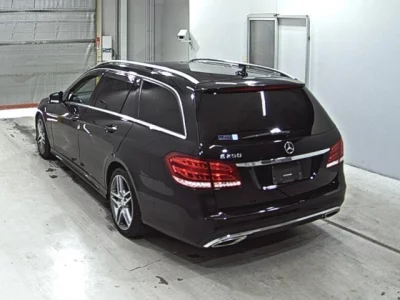 Mercedes-Benz E CLASS WAGON