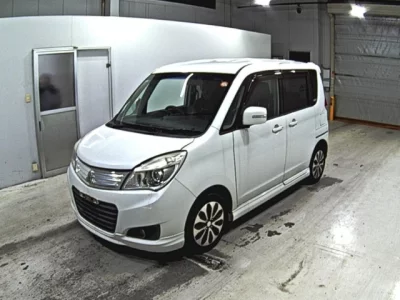 Mitsubishi DELICA D2