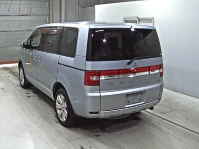 Mitsubishi DELICA D5  с аукциона в Японии