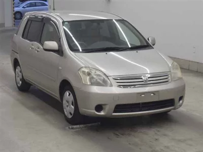Toyota RAUM