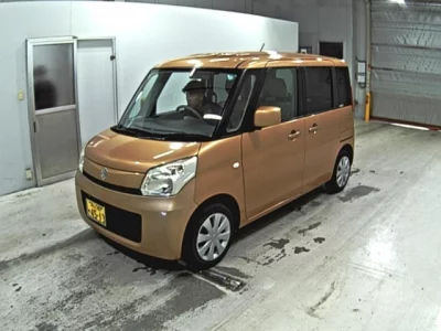 Suzuki SPACIA
