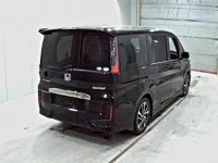 Honda STEP WAGON лот № 3067 оценка 4  с аукциона в Японии 4