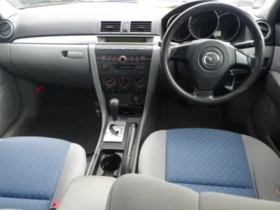 Mazda AXELA  с аукциона в Японии