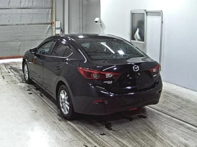 Mazda AXELA  с аукциона в Японии