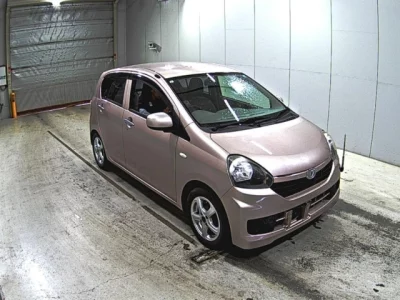 Daihatsu MIRA E S