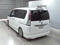 Nissan SERENA лот № 3050 оценка 3.5  с аукциона в Японии 1