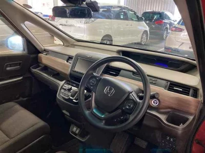 Honda FREED  с аукциона в Японии