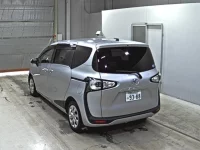 Toyota SIENTA лот № 3081 оценка 4  с аукциона в Японии 1