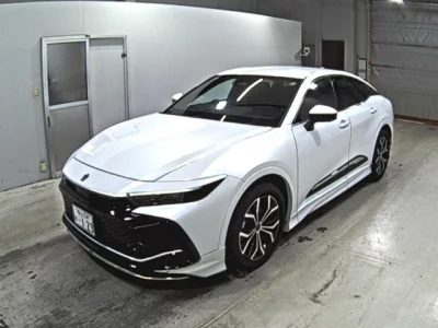 Toyota CROWN CROSSOVER  с аукциона в Японии