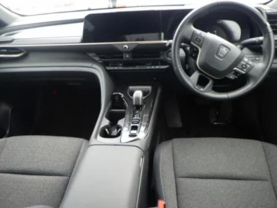 Toyota CROWN CROSSOVER  с аукциона в Японии