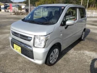 Suzuki WAGON R лот № 3851 оценка 4  с аукциона в Японии 3