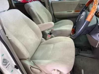 Toyota NOAH лот № 80085 оценка R  с аукциона в Японии 6