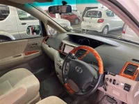Toyota NOAH лот № 80085 оценка R  с аукциона в Японии 2