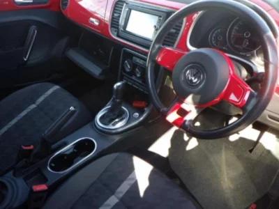 Volkswagen THE BEETLE