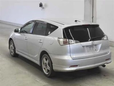 Toyota CALDINA  с аукциона в Японии