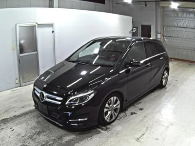 Mercedes-Benz B CLASS