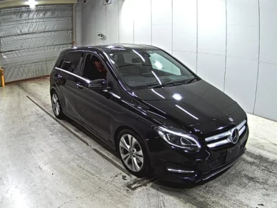 Mercedes-Benz B CLASS