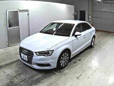 Audi A3  с аукциона в Японии
