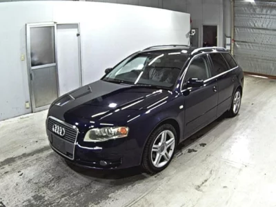 Audi A4  с аукциона в Японии