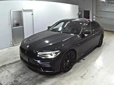 BMW 5-Series  с аукциона в Японии