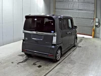 Honda N BOX лот № 2204 оценка 4  с аукциона в Японии 4