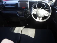 Honda N BOX лот № 2204 оценка 4  с аукциона в Японии 2