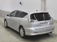 Toyota CALDINA лот № 70320 оценка 4  с аукциона в Японии 1