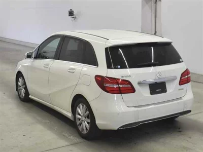 Mercedes-Benz B CLASS