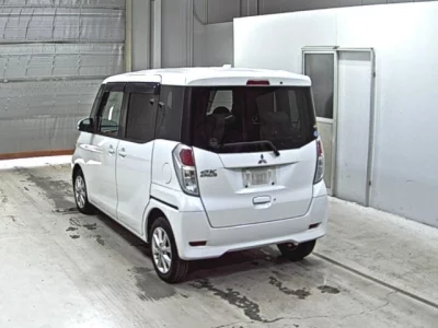Mitsubishi EK SPACE