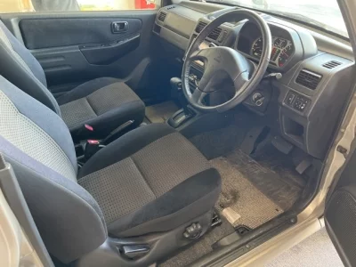 Mitsubishi PAJERO MINI