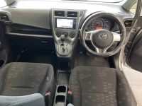 Toyota RACTIS лот № 2249 оценка 3.5  с аукциона в Японии 4