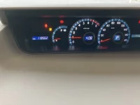 Toyota NOAH лот № 2279 оценка 3  с аукциона в Японии 5