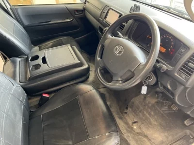 Toyota REGIUS ACE VAN