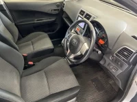 Toyota RACTIS лот № 2131 оценка 3.5  с аукциона в Японии 3