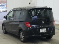Honda FREED лот № 2291 оценка RA  с аукциона в Японии 1
