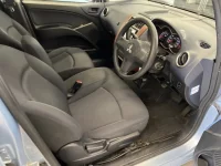 Mitsubishi COLT PLUS лот № 2241 оценка 3.5  с аукциона в Японии 3