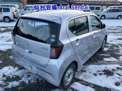 Daihatsu MIRA E S