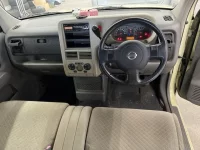 Nissan CUBE лот № 2269 оценка 3.5  с аукциона в Японии 4