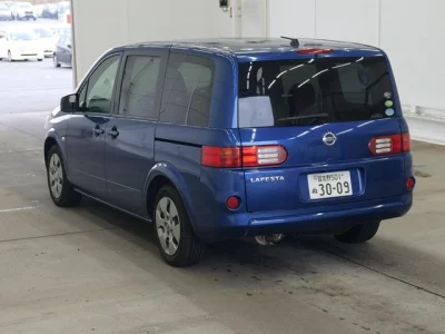 Nissan LAFESTA